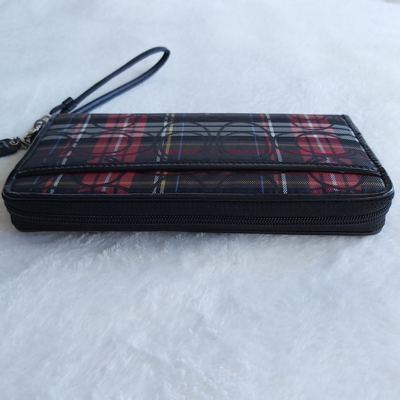 Coach Red & Black Tartan Zip Around Acordian Wristlet Wallet - Picture 7 of 13